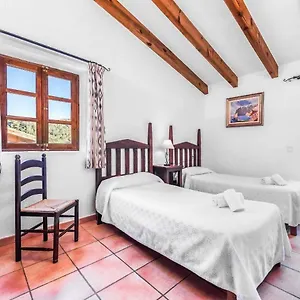 https://villa-tomas-pollenca.allmallorcahotels.com