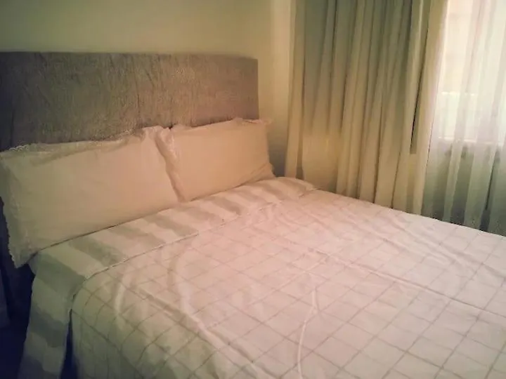 Central Room With Key, Wifi Santander 0*,  España
